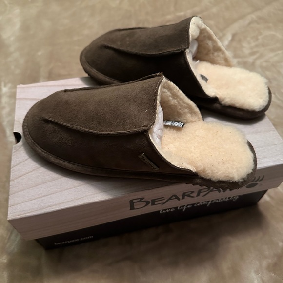 BEARPAW Mens “Saxon” slipper. Size 8 - Picture 3 of 11
